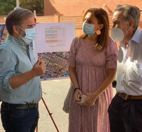 ©Ayto.Granada: EL AYUNTAMIENTO AVANZA EN LA REACTIVACIÓN DE LOS BARRIOS CON LA INVERSIÓN DE 220.000 EUROS EN UN PLAN ASFÁLTICO EN CINCO DISTRITOS DE LA CIUDAD ©Ayto.Granada: EL AYUNTAMIENTO AVANZA EN LA REACTIVACIÓN DE LOS BARRIOS CON LA INVERSIÓN DE 220.000 EUROS EN UN PLAN ASFÁLTICO EN CINCO DISTRITOS DE LA CIUDAD